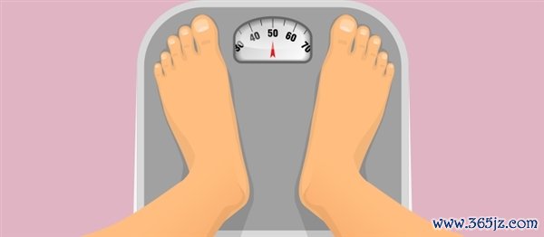11岁女孩体重仅25kg仍觉我方太胖:每天只吃水煮菜